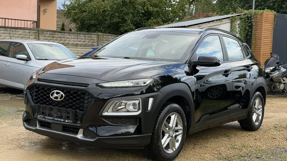 HYUNDAI Kona -