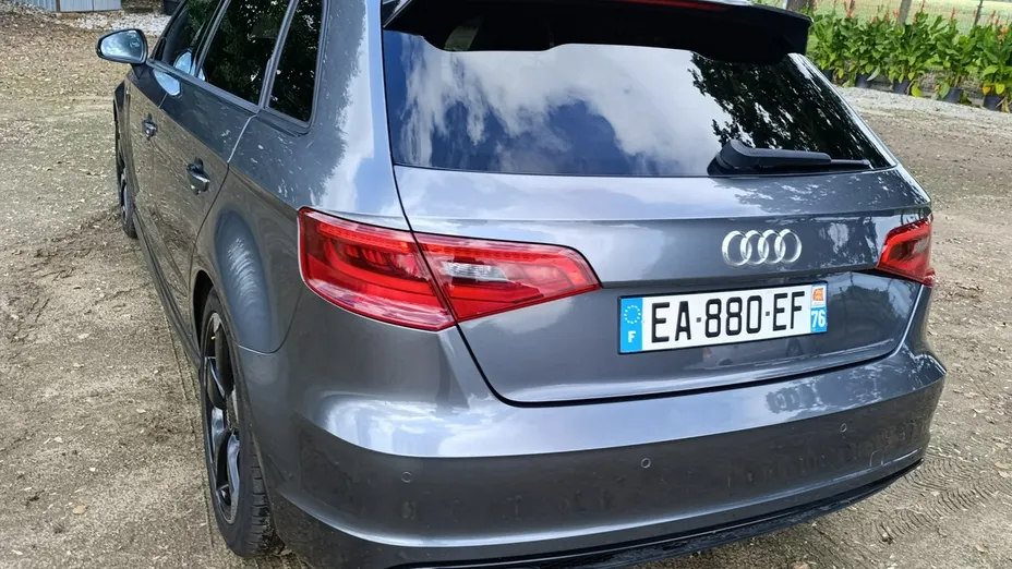 AUDI A3 Sportback -