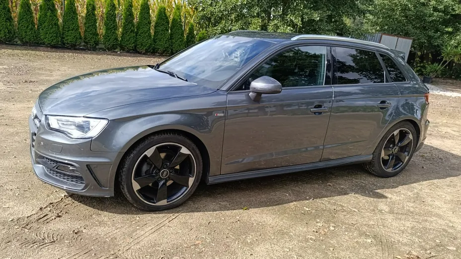 AUDI A3 Sportback -