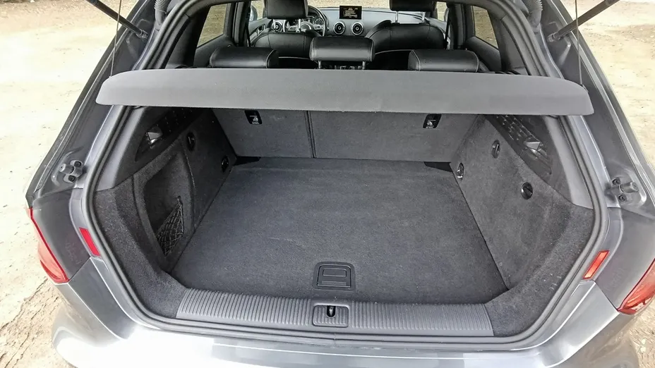 AUDI A3 Sportback -