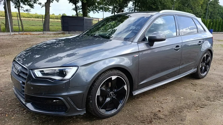 AUDI A3 Sportback -