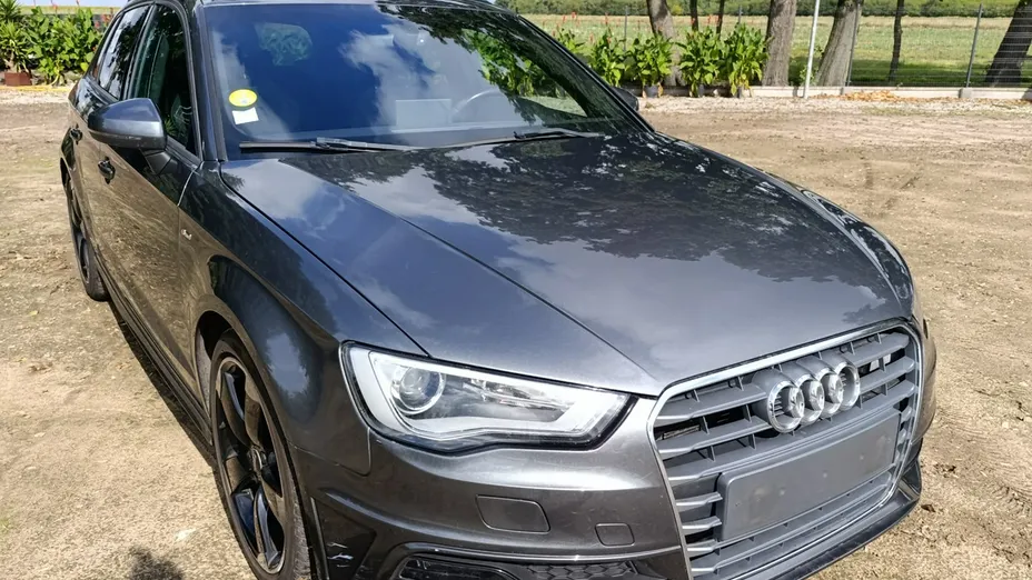 AUDI A3 Sportback -