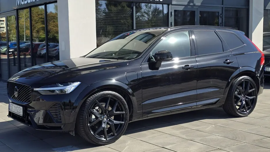 VOLVO XC60 -