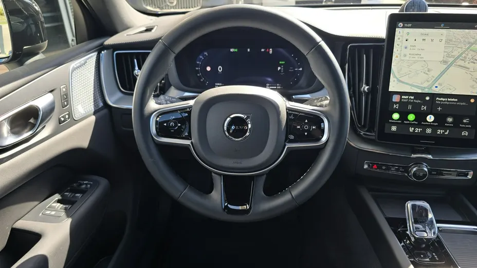 VOLVO XC60 -