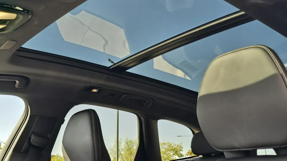 VOLVO XC60 -