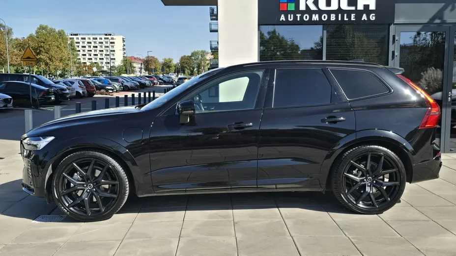 VOLVO XC60 -