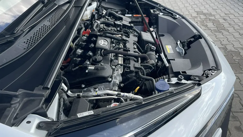 TOYOTA C-HR -