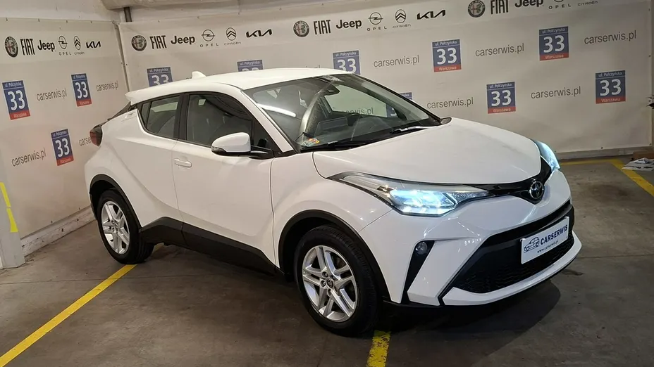 TOYOTA C-HR -