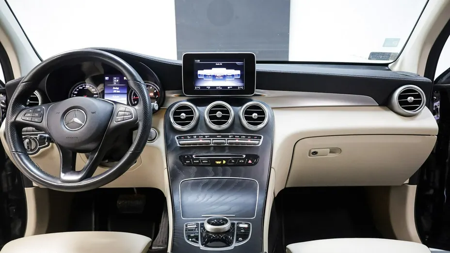 MERCEDES-BENZ GLC -