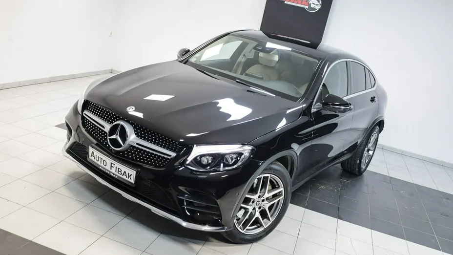 MERCEDES-BENZ GLC -