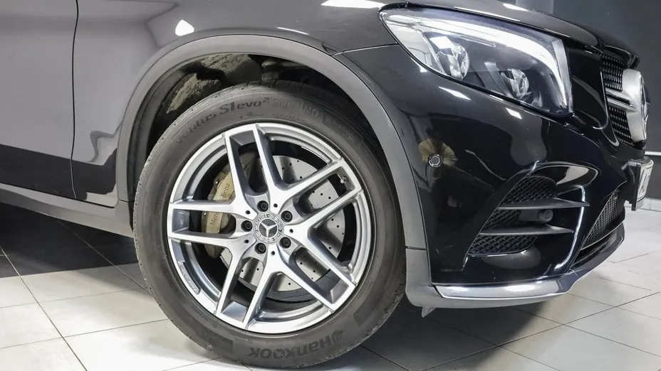MERCEDES-BENZ GLC -