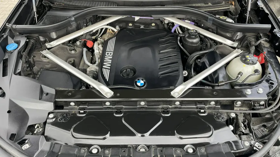 BMW X7 -