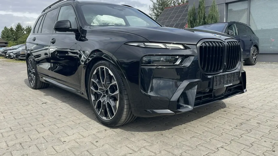 BMW X7 -
