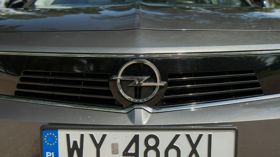 OPEL Astra -