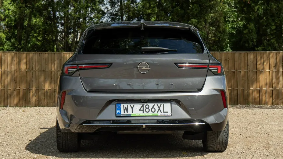 OPEL Astra -