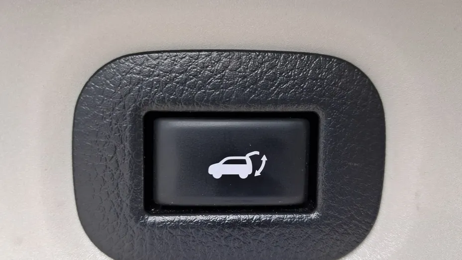 NISSAN X-Trail -