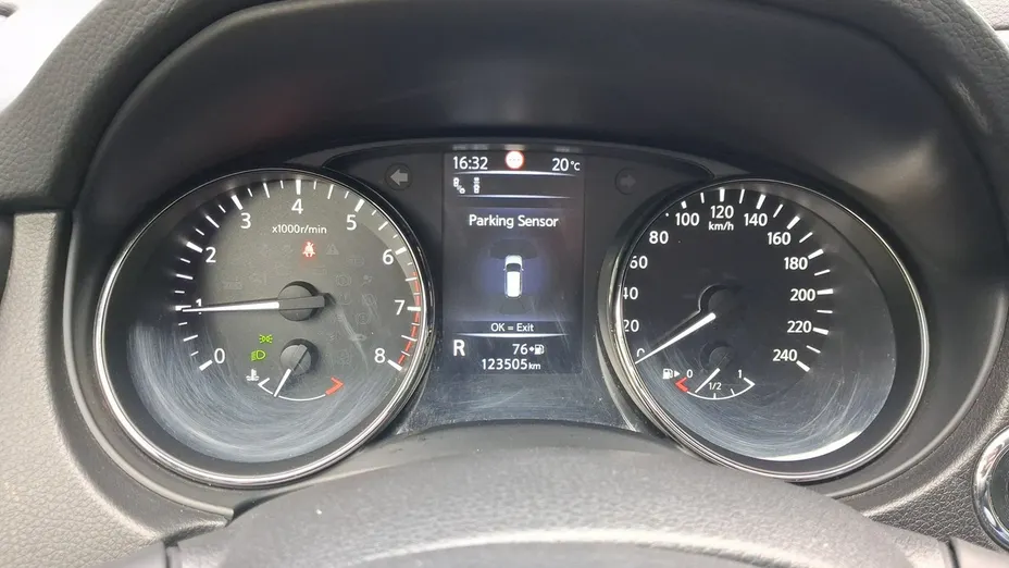 NISSAN X-Trail -
