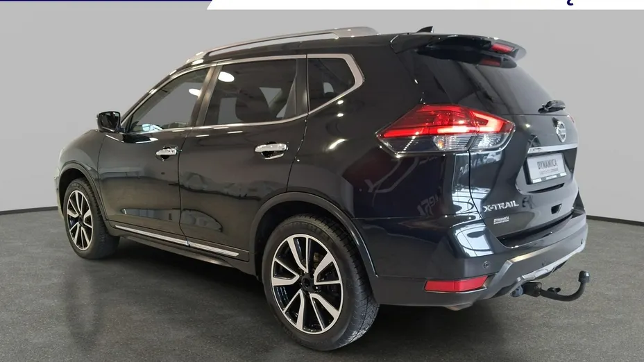 NISSAN X-Trail -