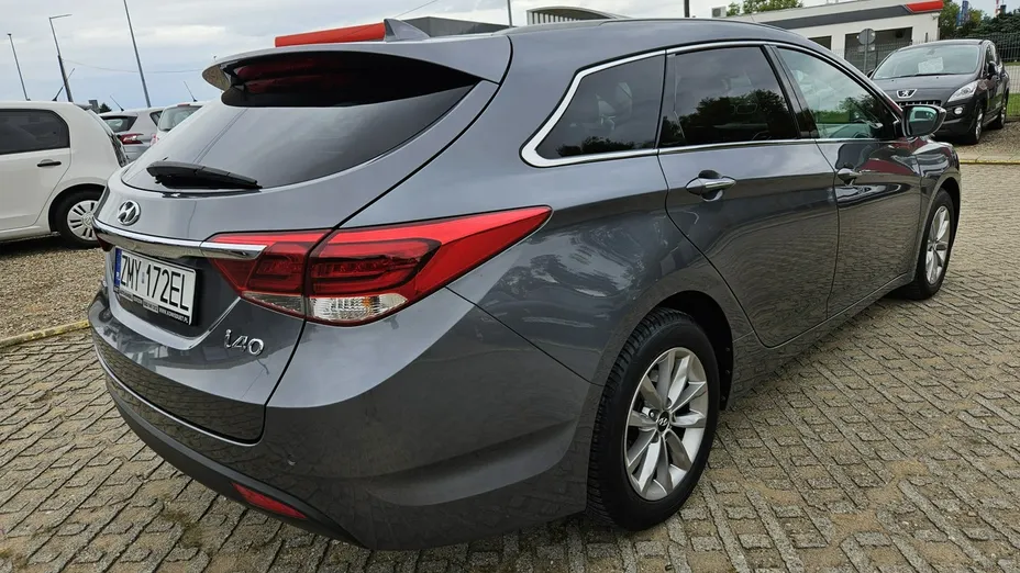 HYUNDAI i40 -