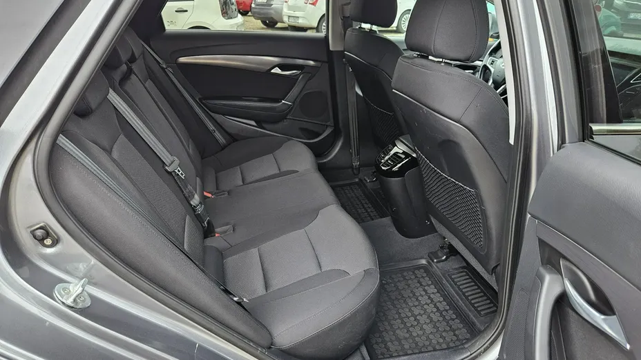 HYUNDAI i40 -