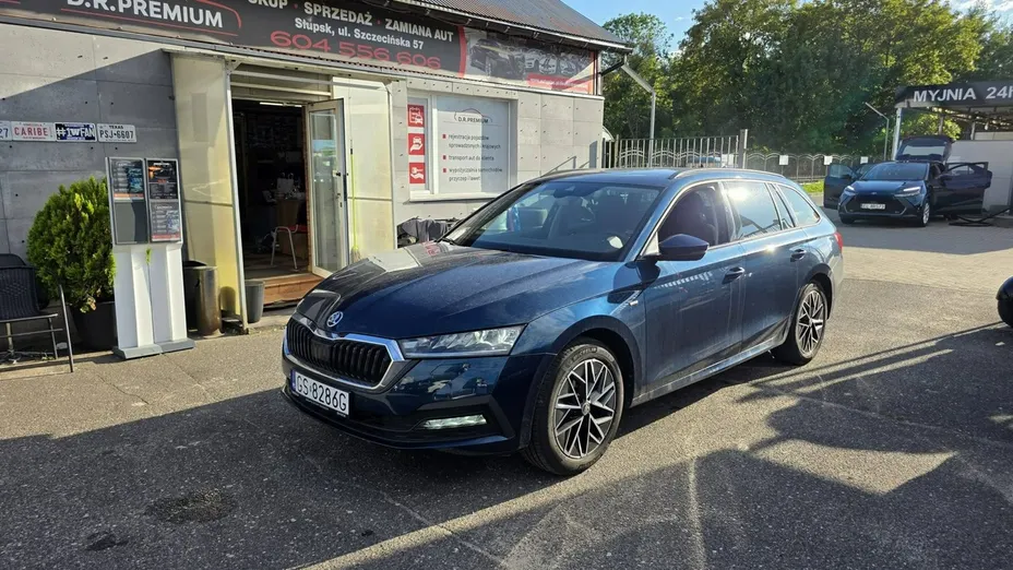 SKODA Octavia -