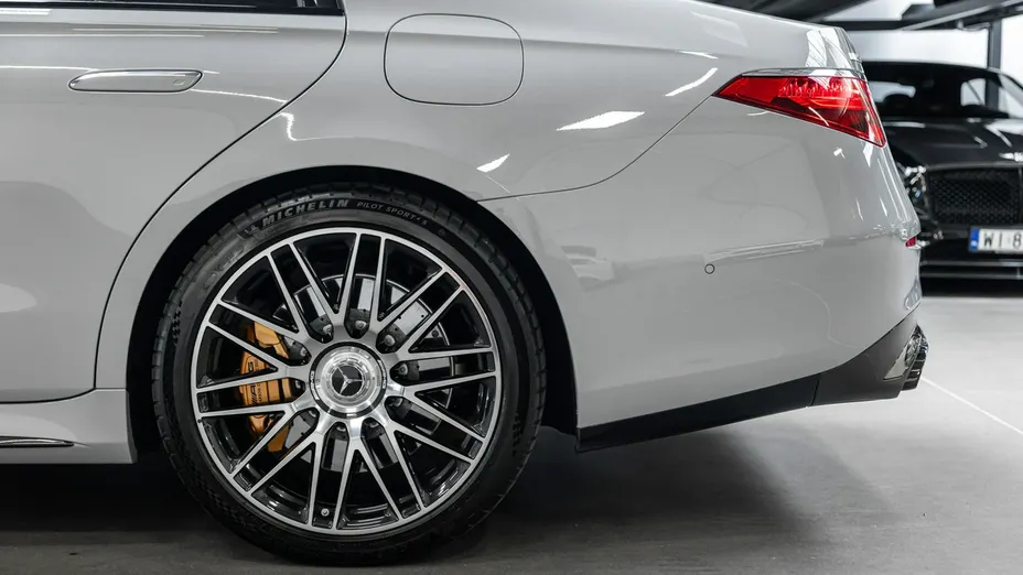 MERCEDES-BENZ S Klasa -
