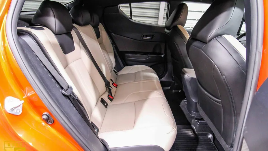 TOYOTA C-HR -
