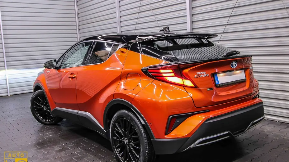 TOYOTA C-HR -