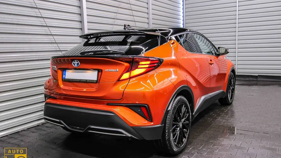 TOYOTA C-HR -