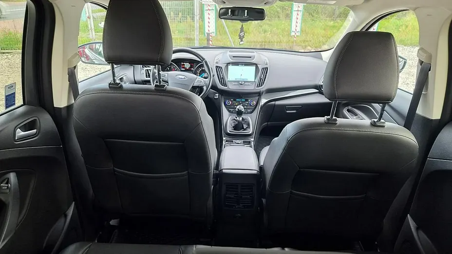 FORD Kuga -
