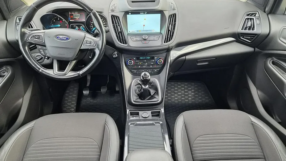 FORD Kuga -