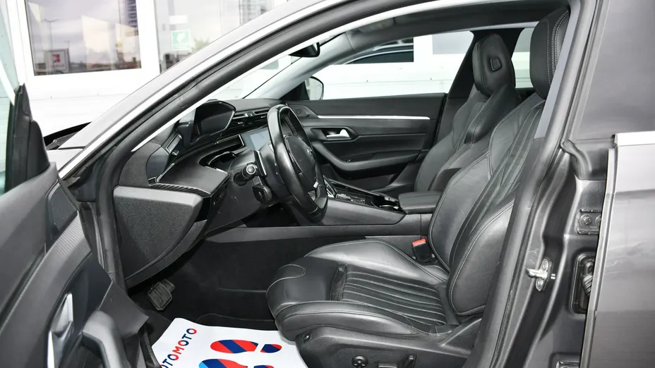 PEUGEOT 508 -