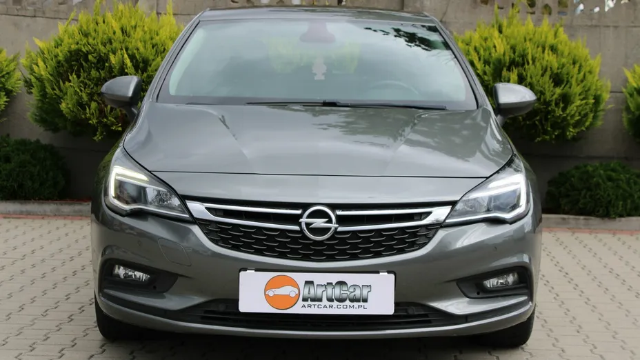 OPEL Astra -