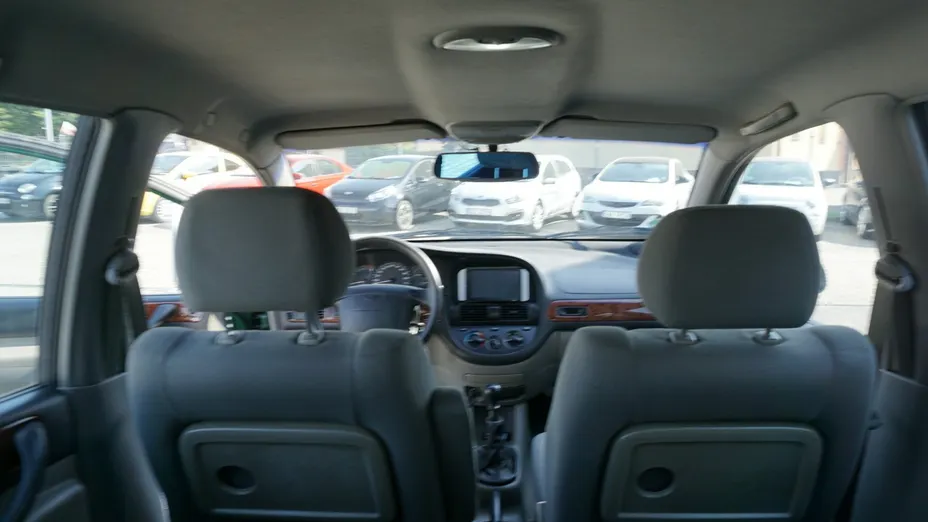 DAEWOO Rezzo -