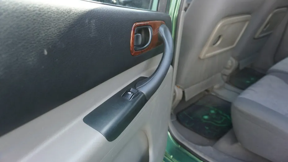 DAEWOO Rezzo -