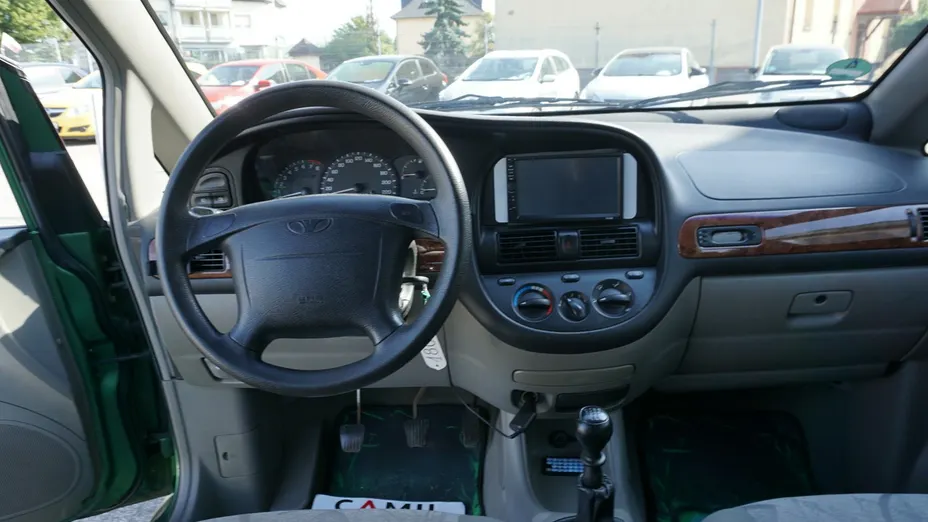 DAEWOO Rezzo -