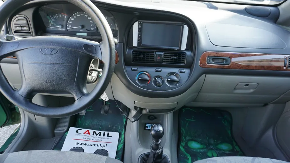 DAEWOO Rezzo -