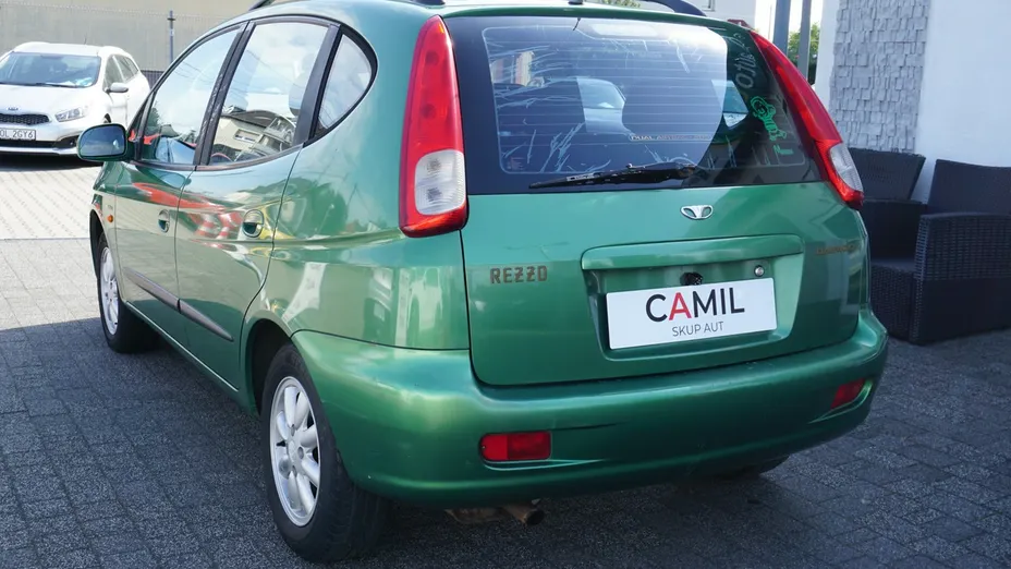 DAEWOO Rezzo -