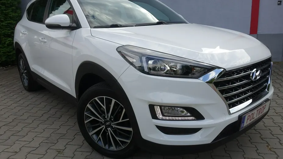 HYUNDAI Tucson -