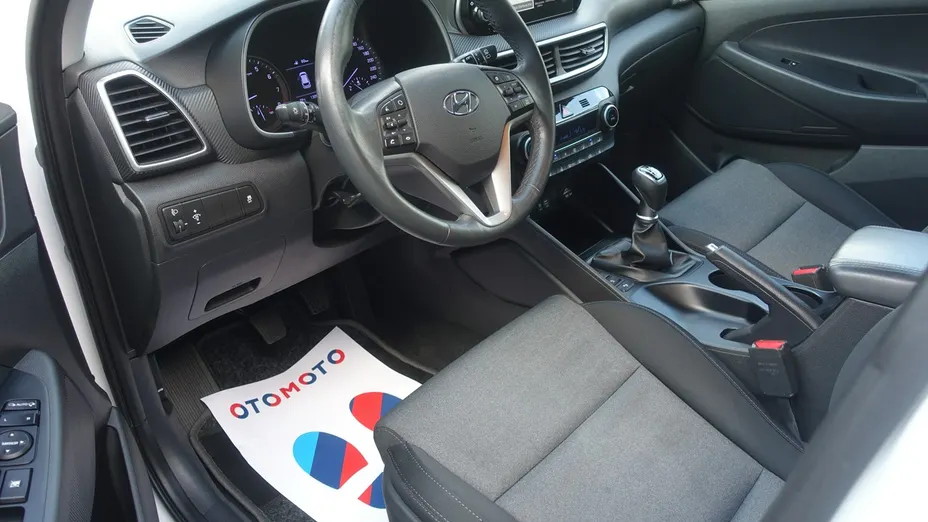 HYUNDAI Tucson -
