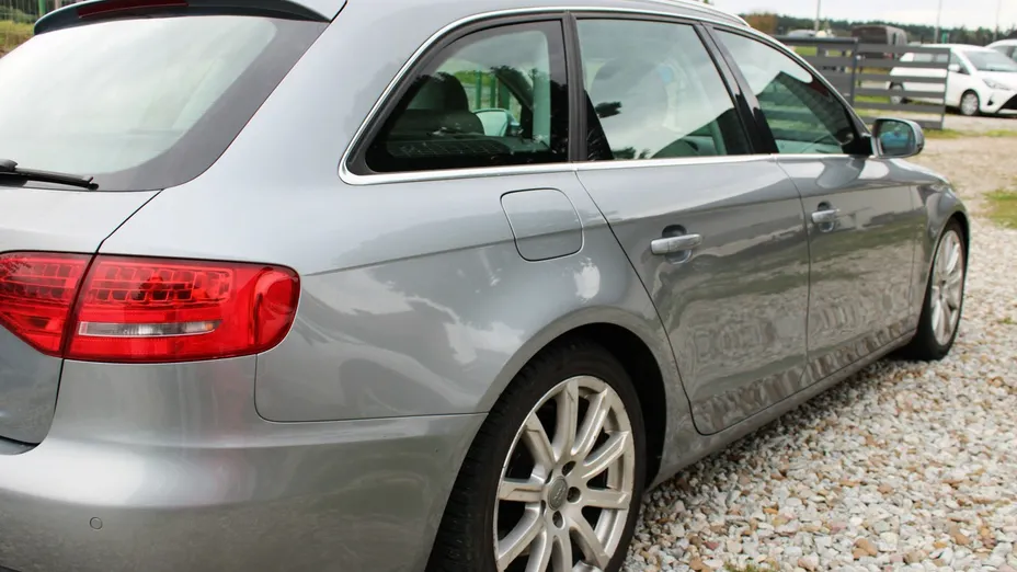 AUDI A4 Avant -