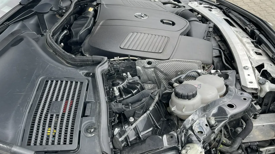 MERCEDES-BENZ C Klasa -