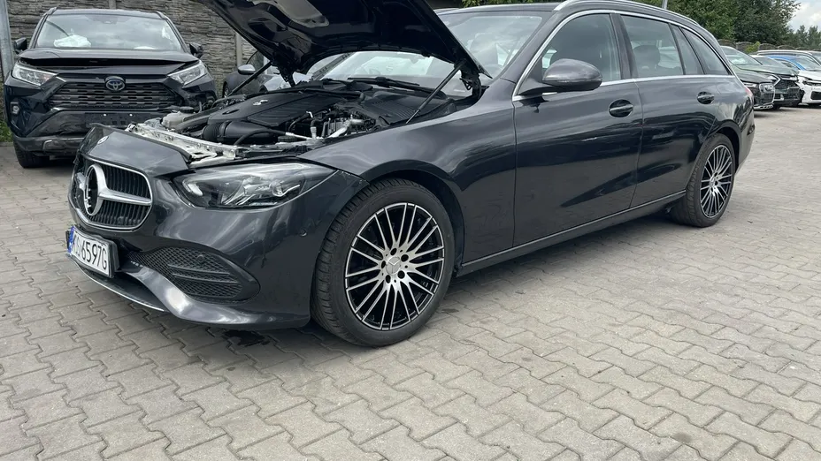 MERCEDES-BENZ C Klasa -