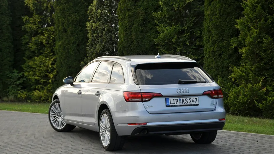 AUDI A4 Avant -