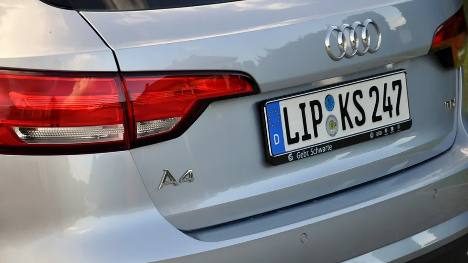 AUDI A4 Avant -