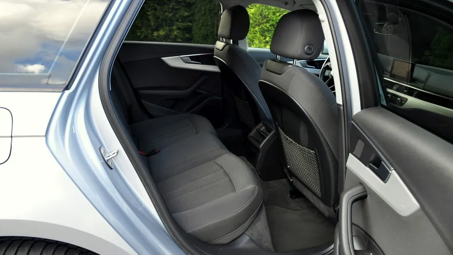 AUDI A4 Avant -