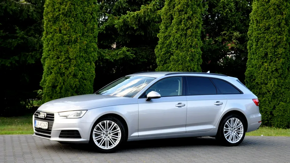 AUDI A4 Avant -
