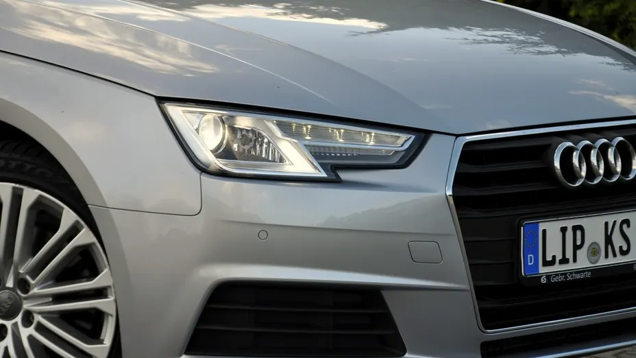 AUDI A4 Avant -
