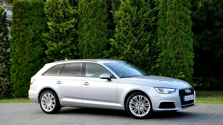 AUDI A4 Avant -