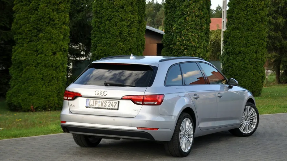 AUDI A4 Avant -